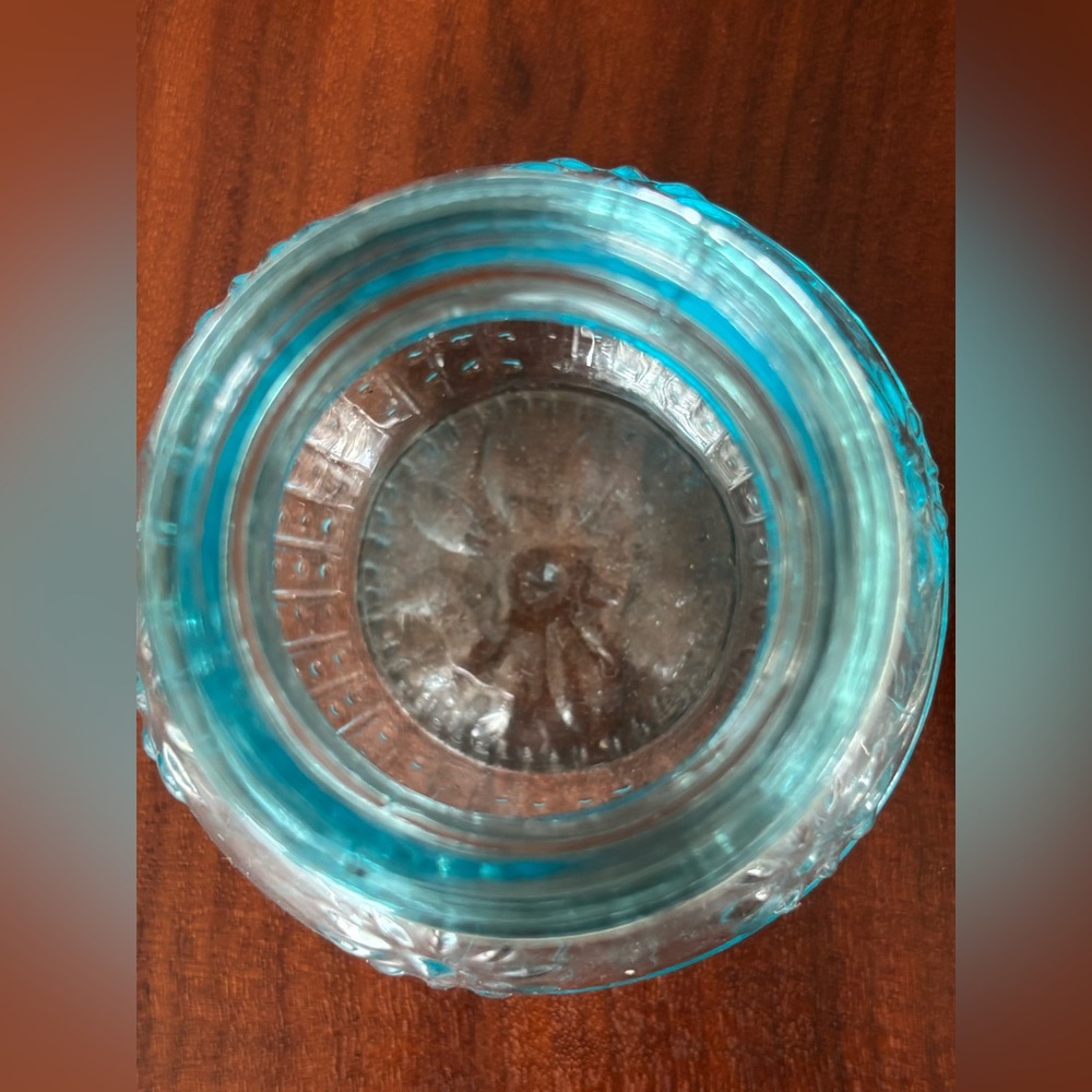 2003 ASP Aqua Pressed Glass Flower Vase with Metal Grid Lid - Picture 4 of 11